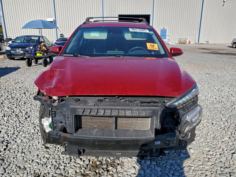 Фото 5 - HYUNDAI KONA