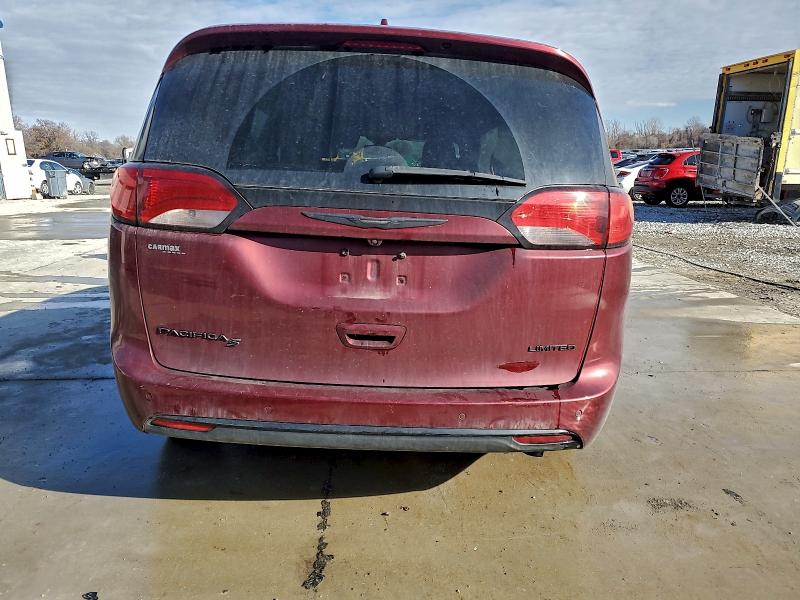 Фото 6 - CHRYSLER PACIFICA