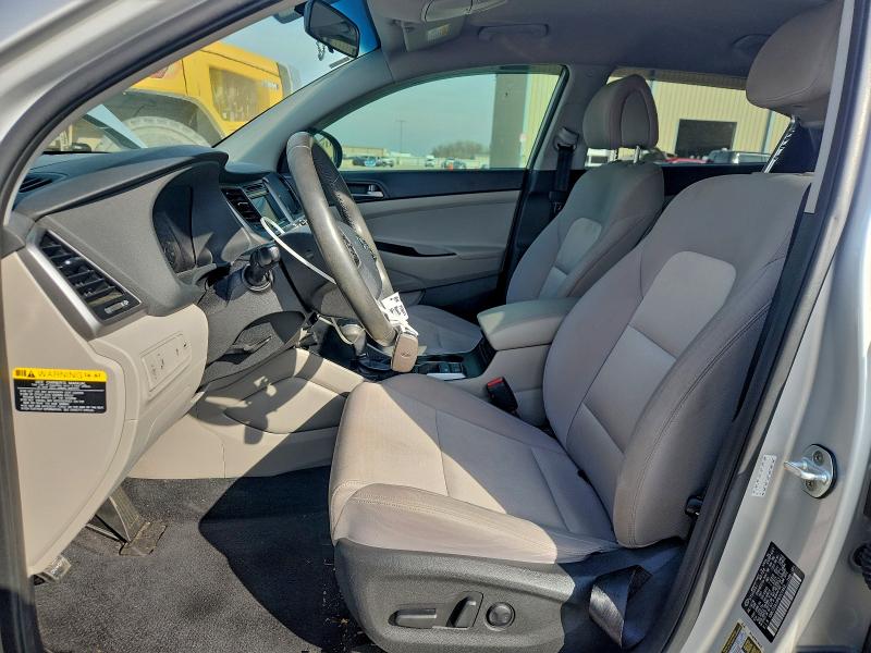 Фото 7 - HYUNDAI TUCSON