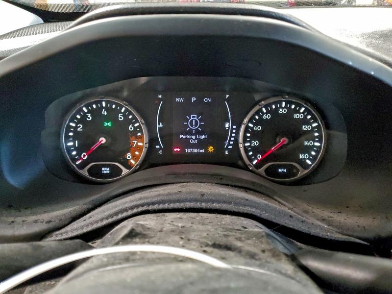 Фото 9 - JEEP RENEGADE