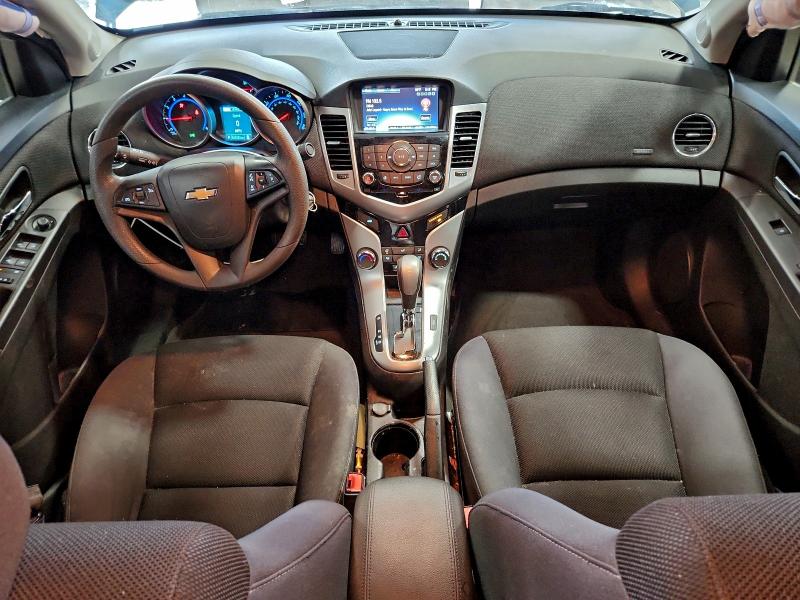 Фото 8 - CHEVROLET CRUZE