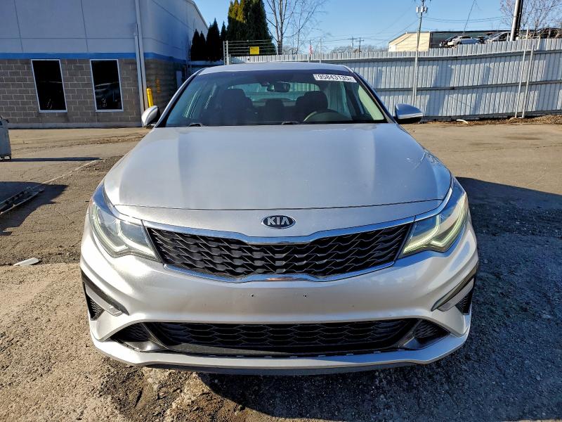 Фото 5 - KIA OPTIMA