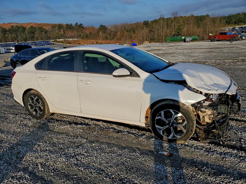 Фото 4 - KIA FORTE