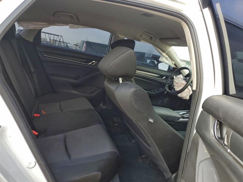 Фото 10 - HONDA ACCORD