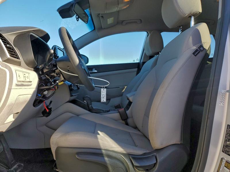 Фото 7 - HYUNDAI TUCSON