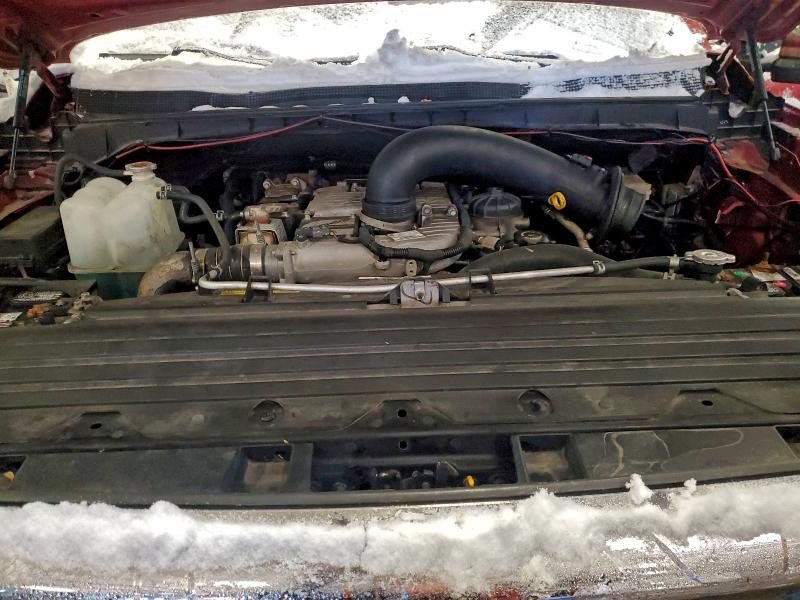 Фото 11 - NISSAN TITAN