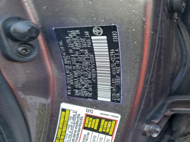 Фото 13 - TOYOTA CAMRY