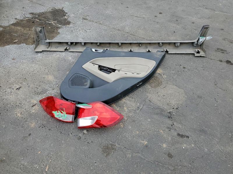 Фото 13 - FORD ECOSPORT