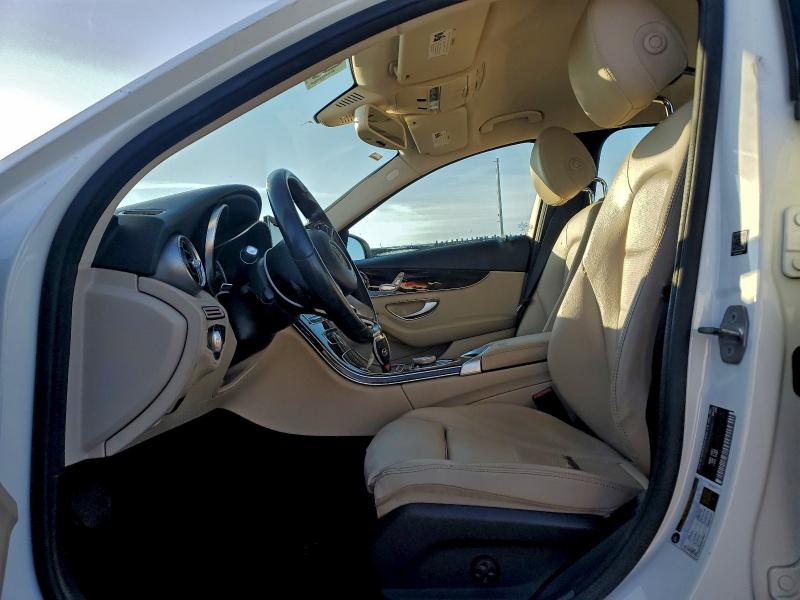 Фото 7 - MERCEDES-BENZ C-CLASS