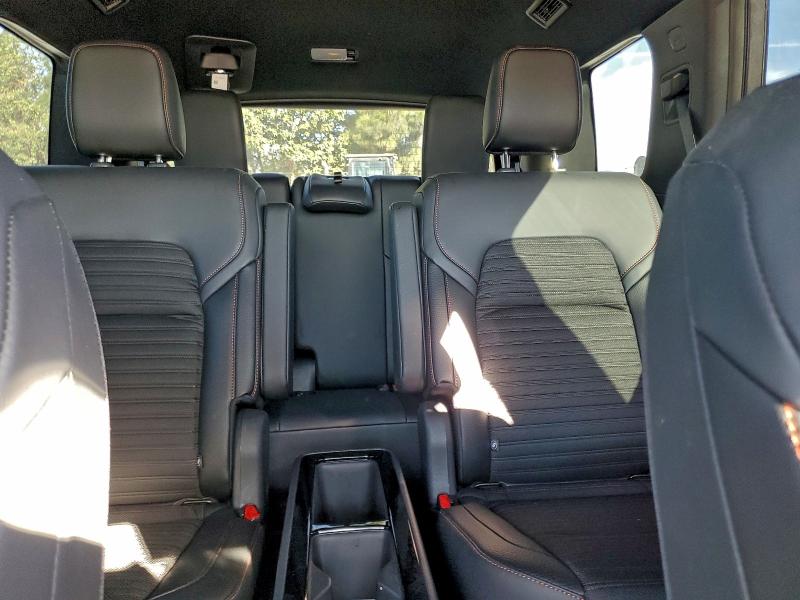 Фото 10 - NISSAN PATHFINDER