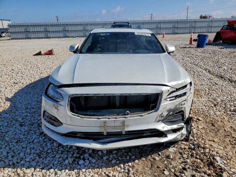 Фото 5 - VOLVO S90