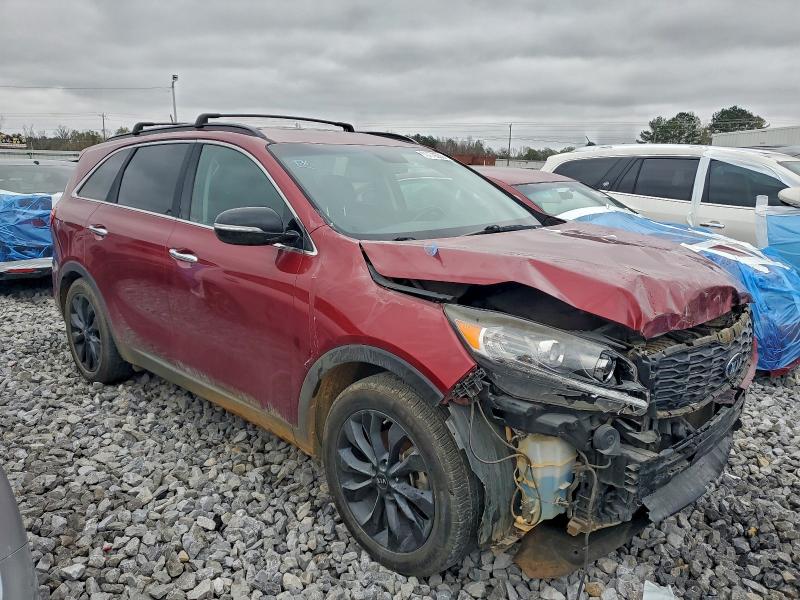 Фото 4 - KIA SORENTO