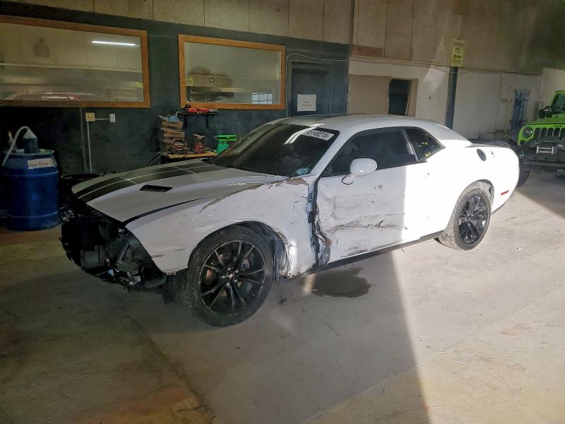 Фото 1 - DODGE CHALLENGER