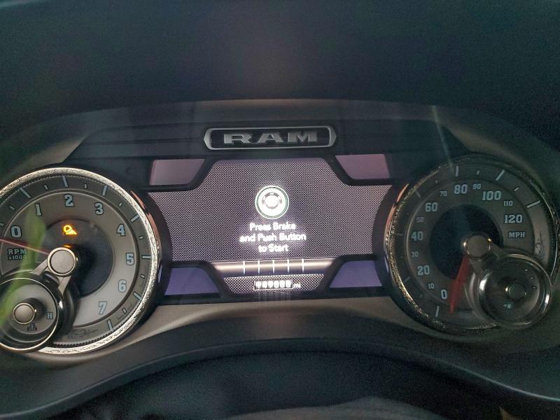 Фото 9 - RAM 1500