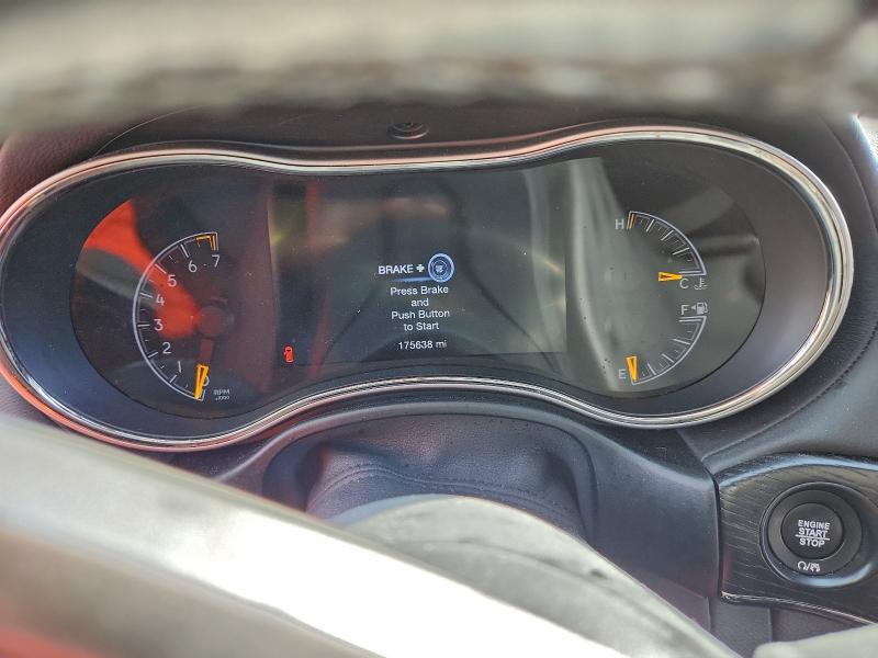 Фото 9 - JEEP GRAND CHER