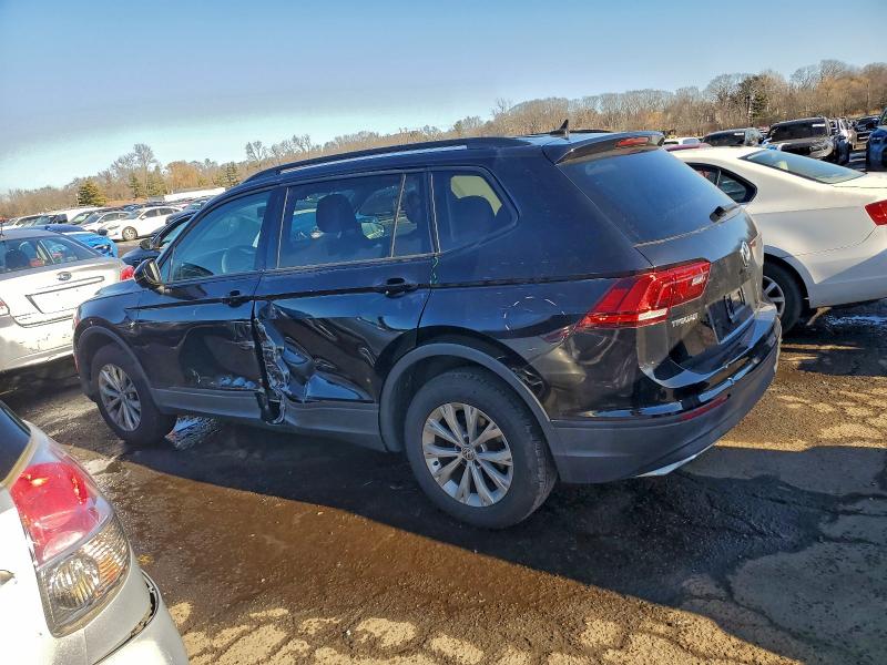 Фото 2 - VOLKSWAGEN TIGUAN