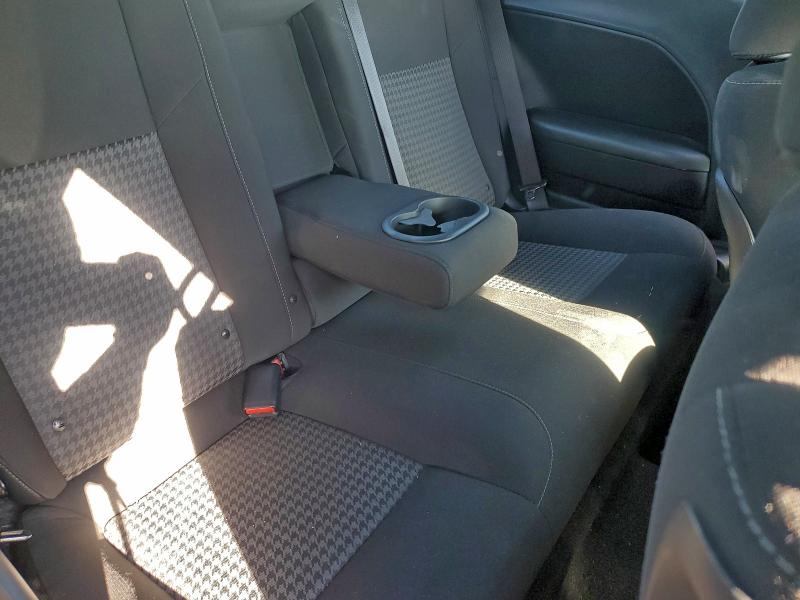 Фото 10 - DODGE CHALLENGER