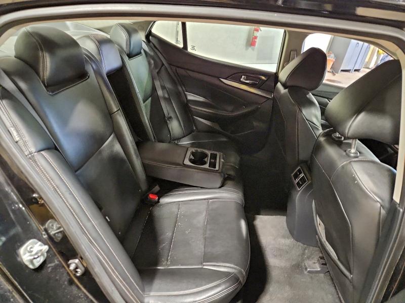 Фото 10 - NISSAN MAXIMA