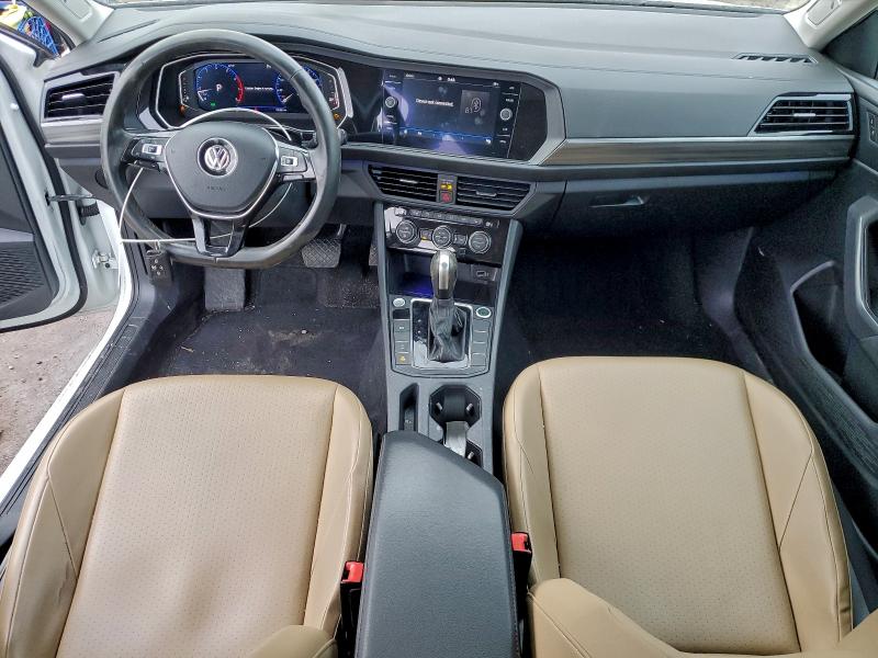 Фото 8 - VOLKSWAGEN JETTA