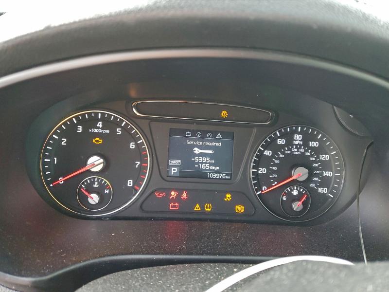 Фото 9 - KIA SORENTO