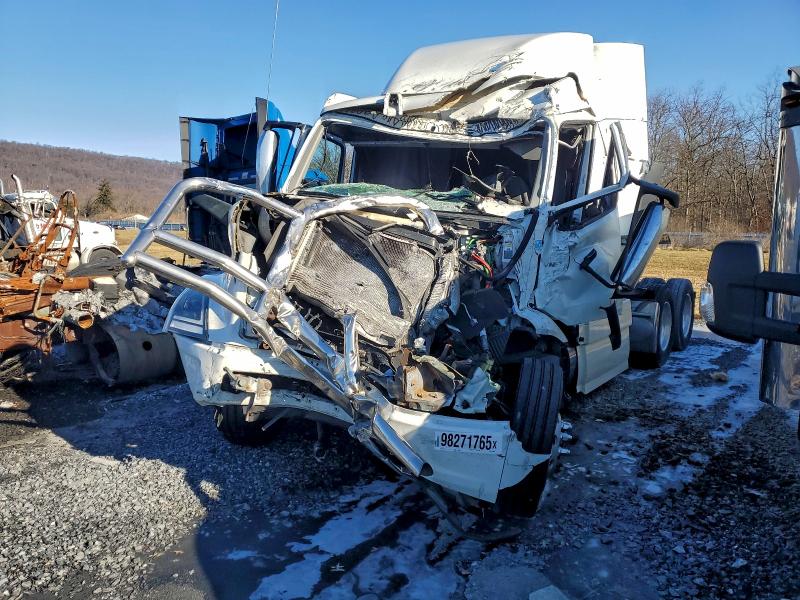 Фото 2 - VOLVO All Models