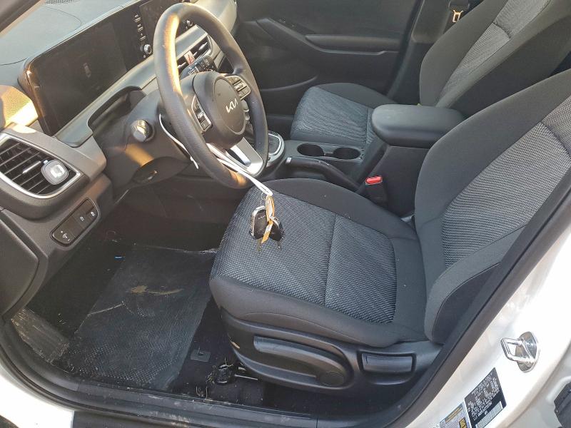 Фото 7 - KIA SELTOS