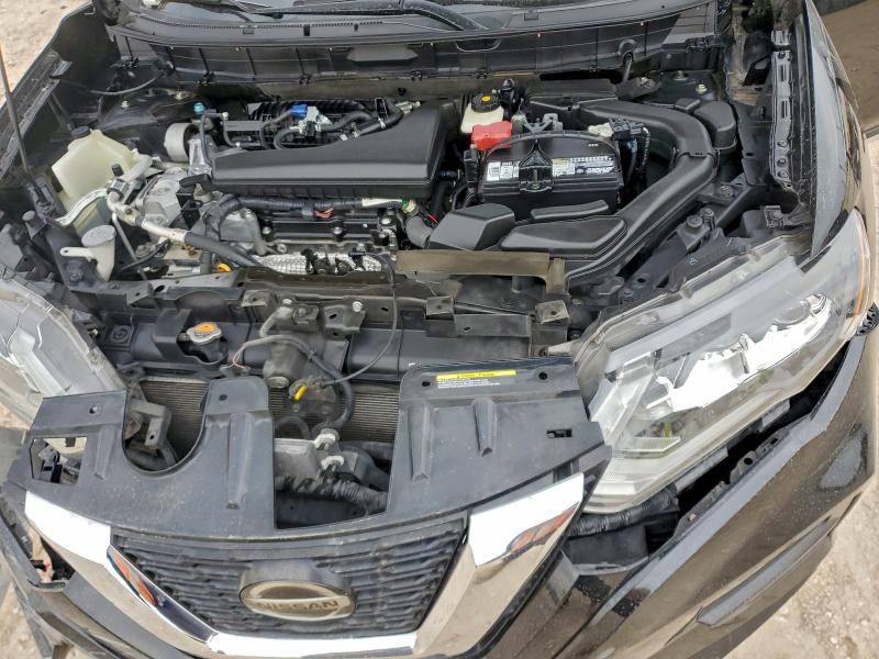 Фото 11 - NISSAN ROGUE