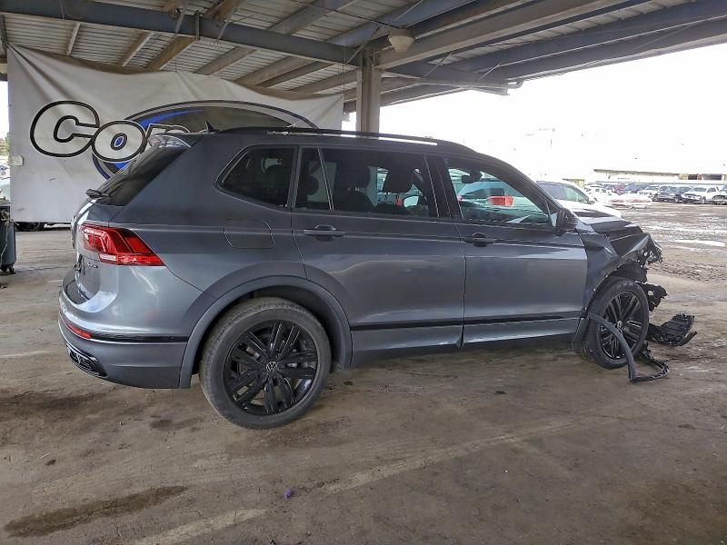 Фото 3 - VOLKSWAGEN TIGUAN