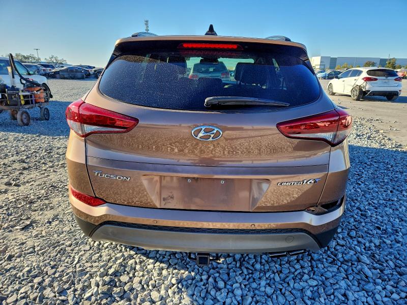 Фото 6 - HYUNDAI TUCSON