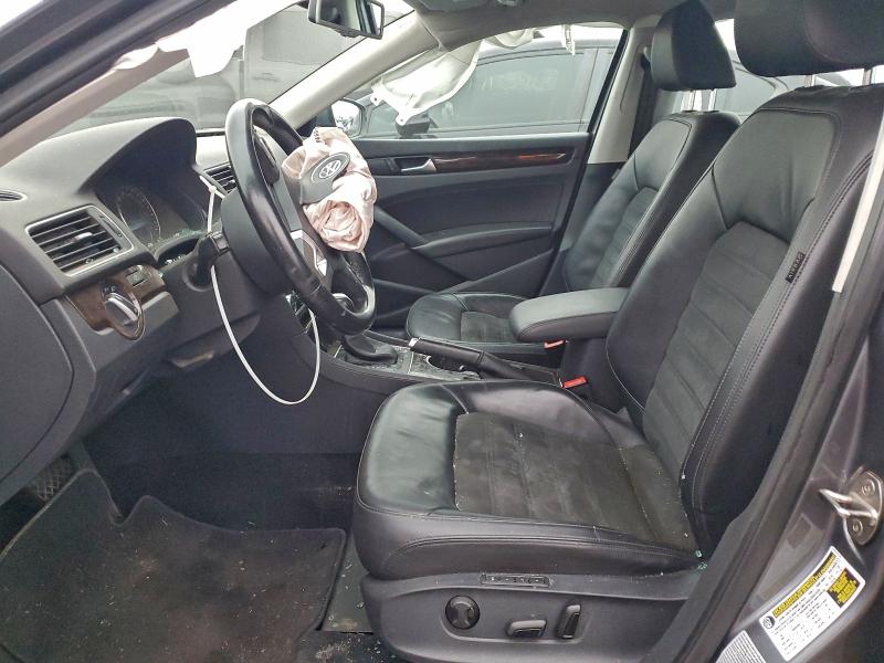 Фото 7 - VOLKSWAGEN PASSAT