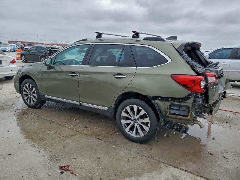 Фото 2 - SUBARU OUTBACK