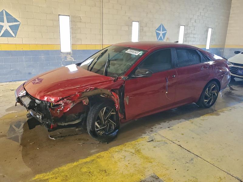 Фото 1 - HYUNDAI ELANTRA