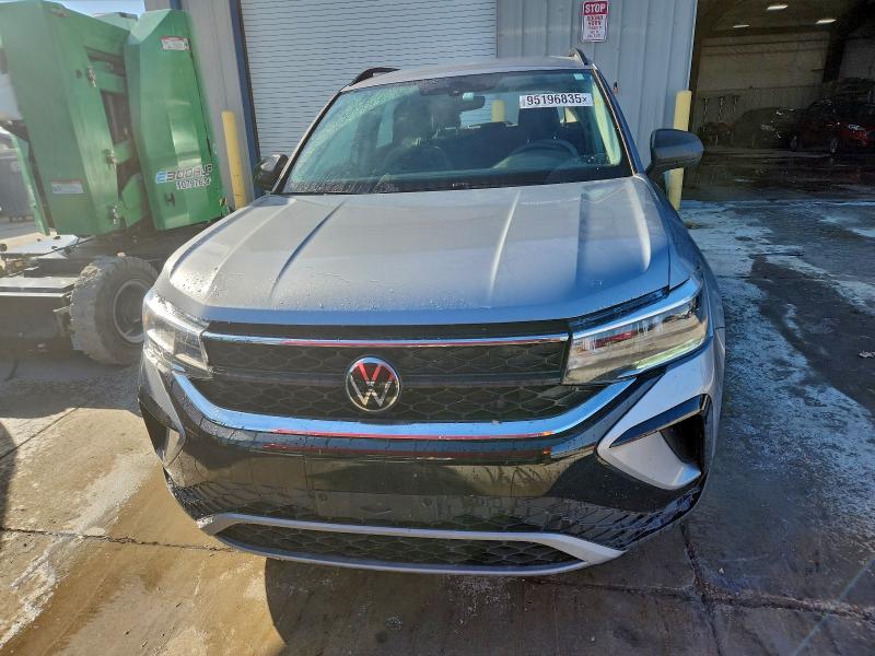 Фото 5 - VOLKSWAGEN TAOS S