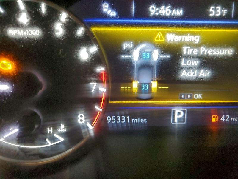 Фото 9 - NISSAN MAXIMA