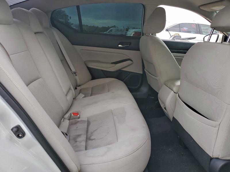 Фото 10 - NISSAN ALTIMA