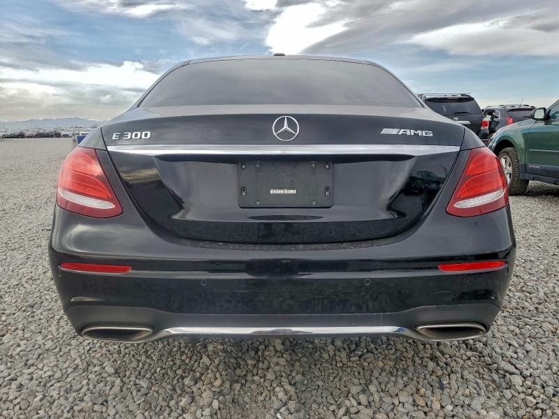Фото 6 - MERCEDES-BENZ E-CLASS