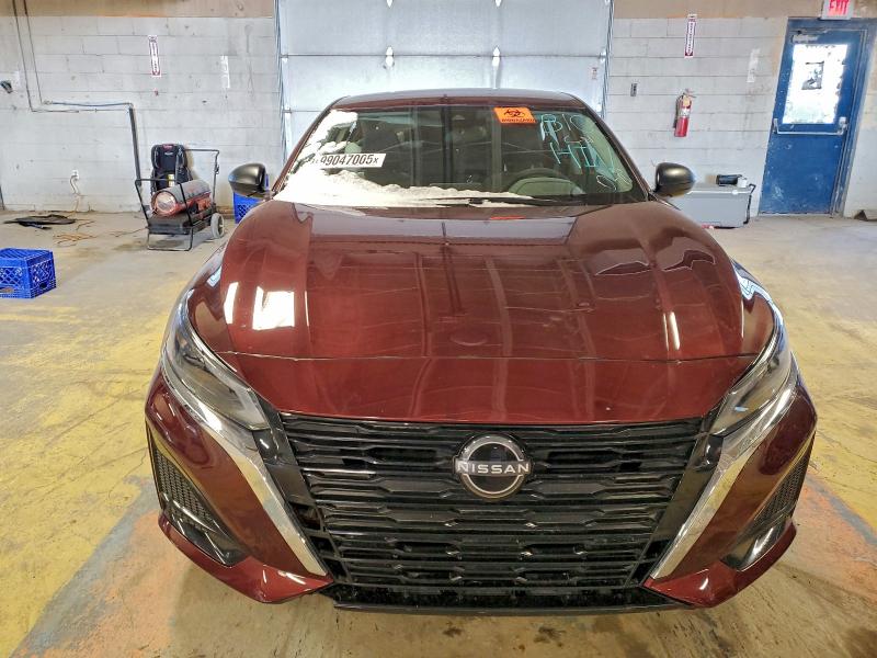 Фото 5 - NISSAN ALTIMA