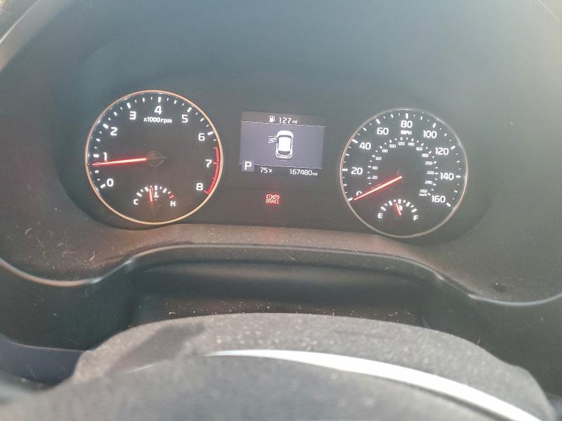 Фото 9 - KIA SELTOS