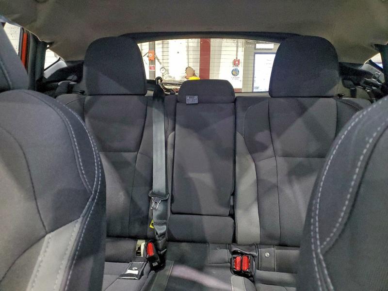 Фото 10 - SUBARU CROSSTREK