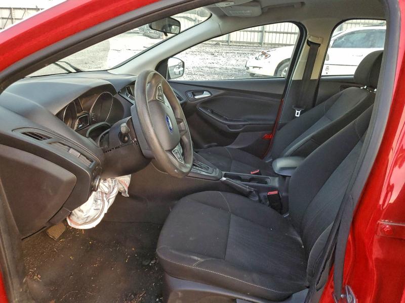 Фото 7 - FORD FOCUS