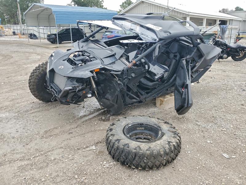 CAN-AM MAVERICK 2024