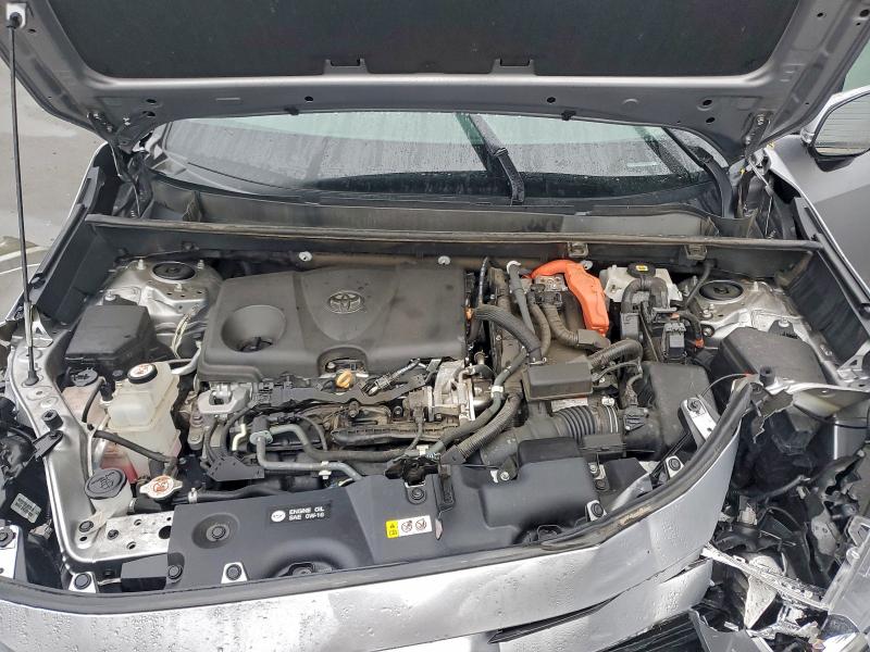 Фото 12 - TOYOTA RAV4