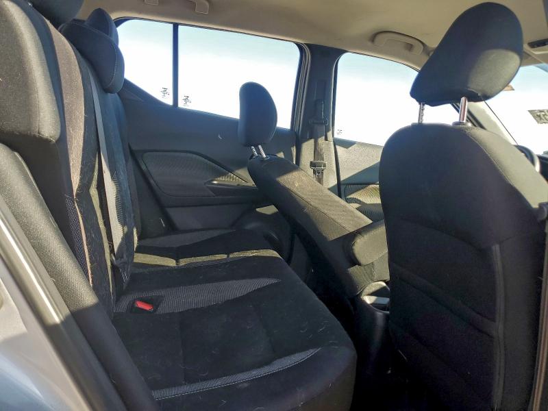 Фото 10 - NISSAN KICKS