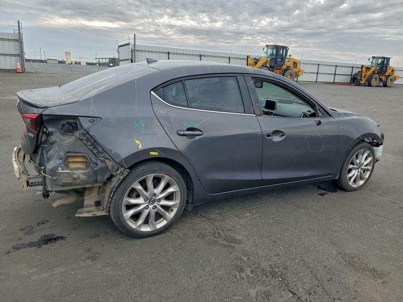 Фото 3 - MAZDA 3