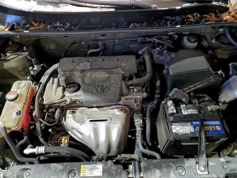 Фото 12 - TOYOTA RAV4