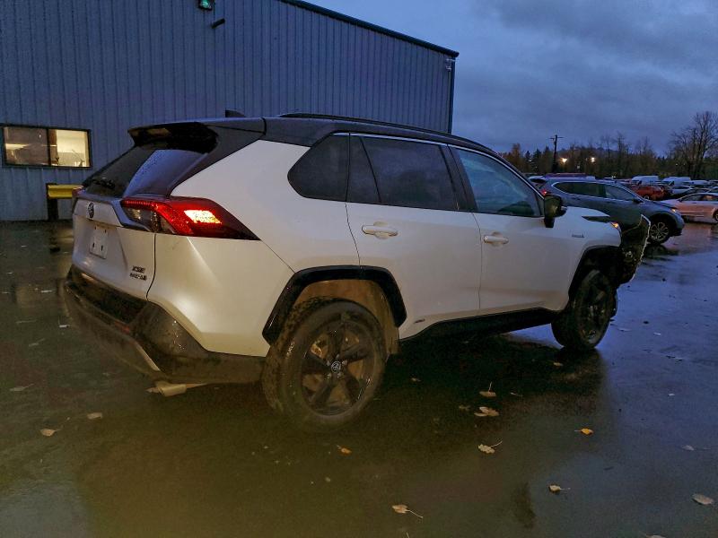 Фото 3 - TOYOTA RAV4