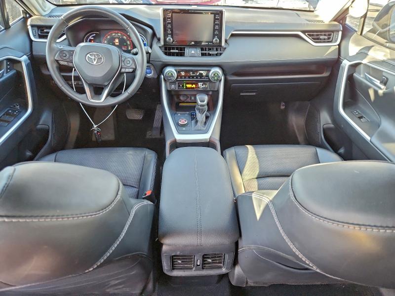 Фото 8 - TOYOTA RAV4