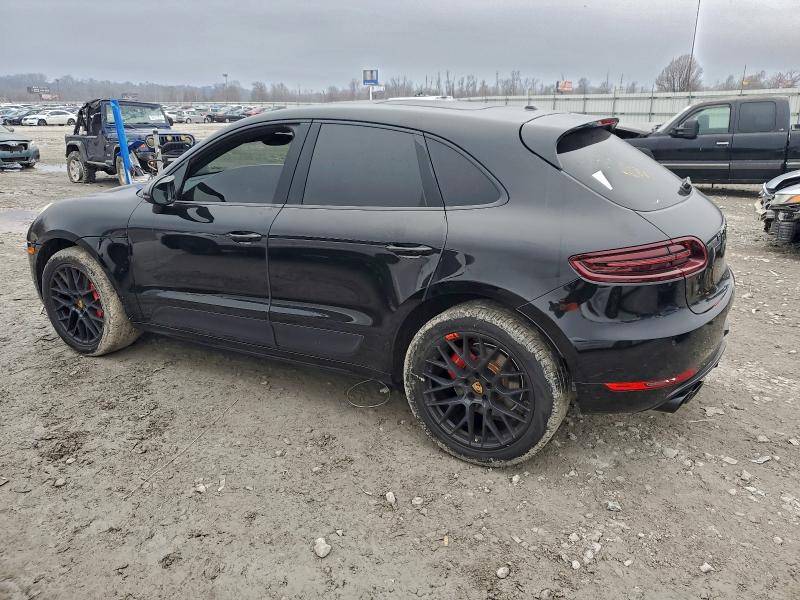 Фото 2 - PORSCHE MACAN