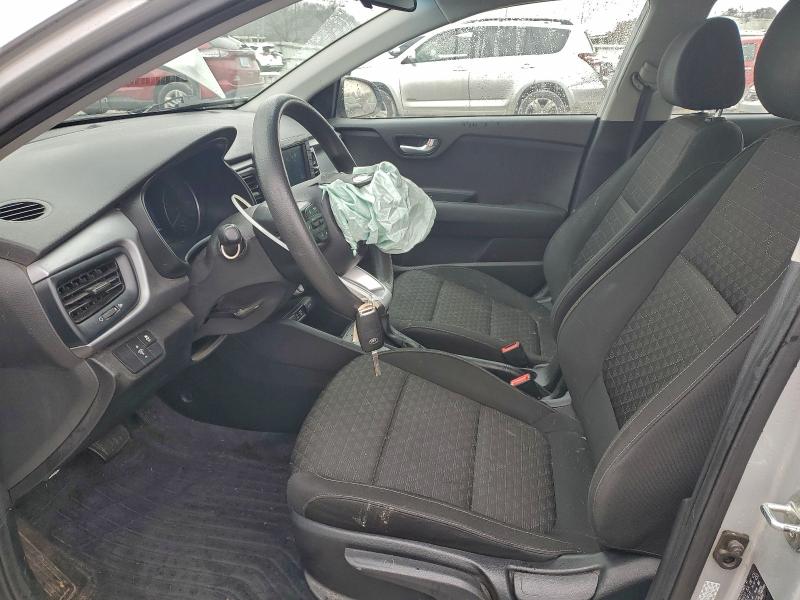 Фото 7 - KIA RIO