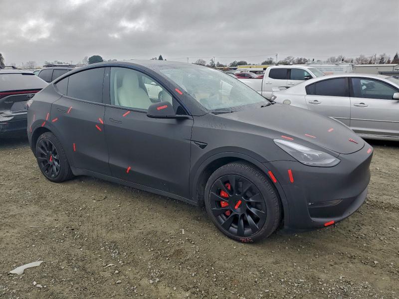 Фото 4 - TESLA MODEL Y